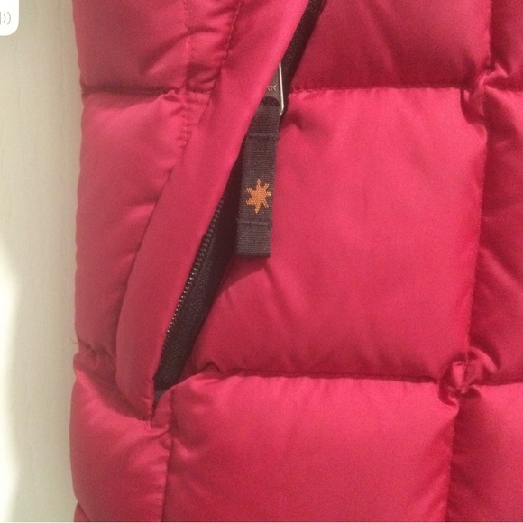 Isis Down Puffer Vest - Picture 4 of 11
